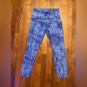 Lululemon Fast and Free 25 inch size 8